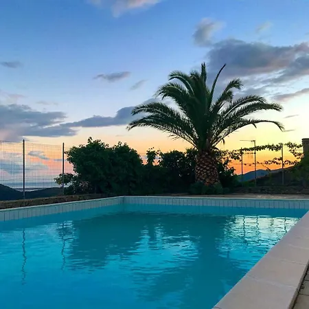 Vatluna Hotel 3*