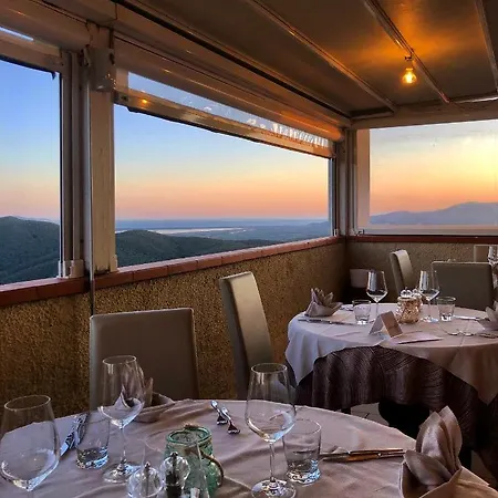 Vatluna Hotel 3*